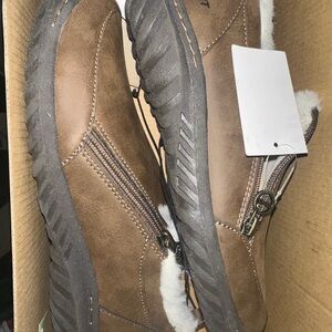 Jsport elenor slip ons